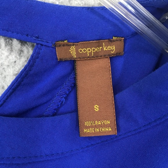 Copper Key Blouse Top Women Size S Rear Keyhole Short Sleeve Pullover Royal Blue - Picture 7 of 8